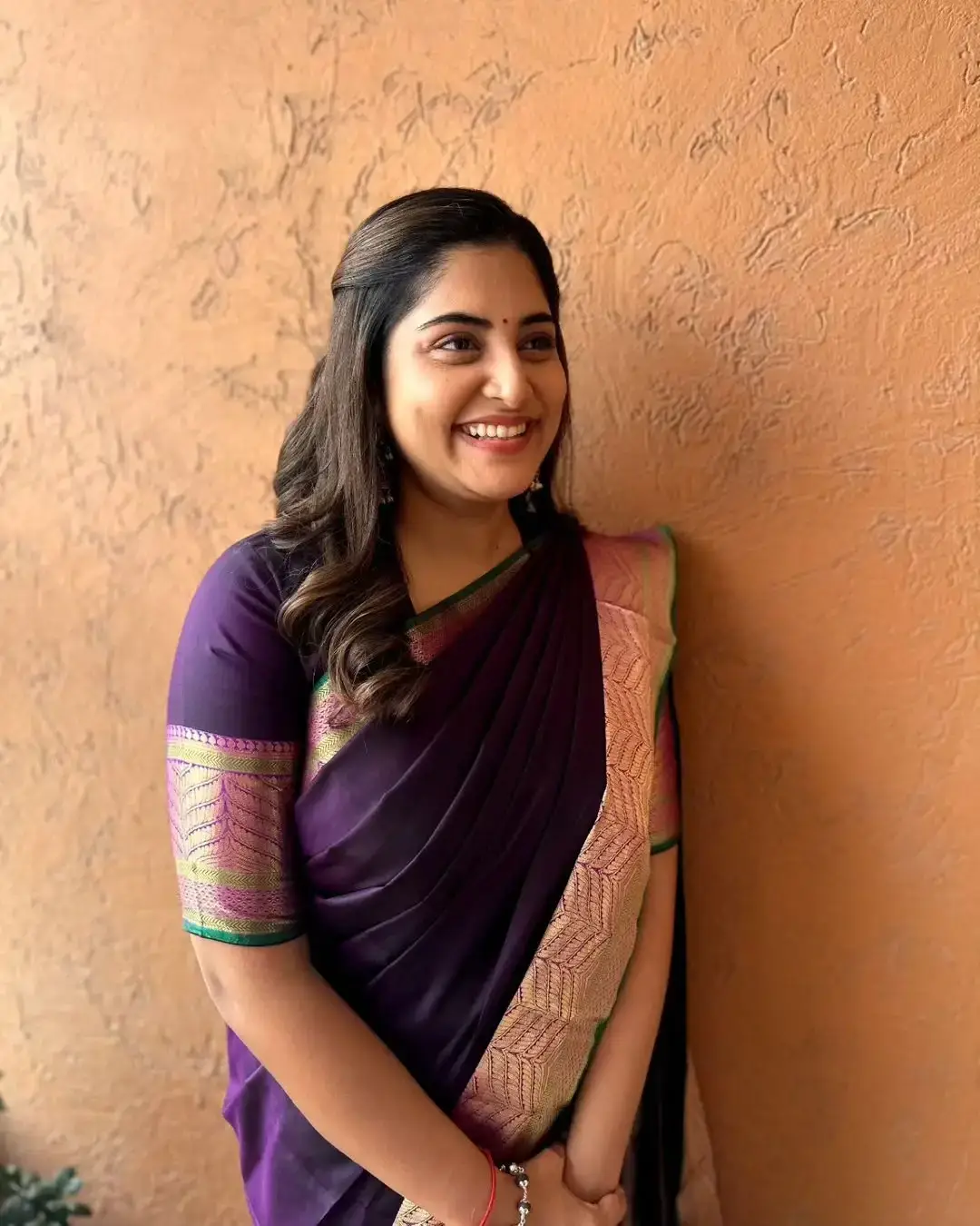 Indian Actress Manjima Mohan Images in Blue Saree